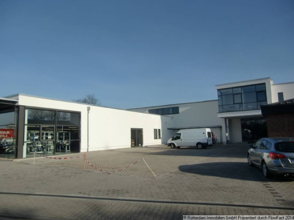Bürogebäude und Produktionsgebäude NOVOPRESS GmbH